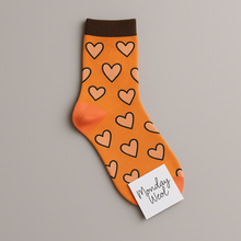 Load image into Gallery viewer, New Women Heart Pop Crew Socks
