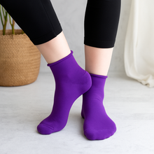 Load image into Gallery viewer, No-Squeeze Basics Socks Set of 5
