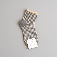 Load image into Gallery viewer, Average Joe Checked Socks
