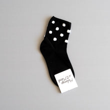 Load image into Gallery viewer, Women Cozy Dots Socks
